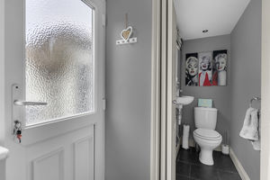 Photo 31- click for photo gallery